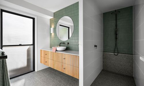Showerroom with Sink