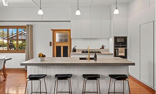 Alice Street Meets Airy Concrete