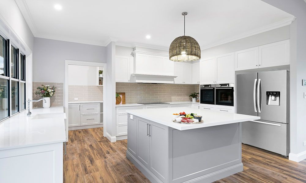 Kitchen With Middle Counter