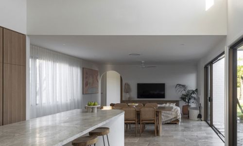 Dining room wide