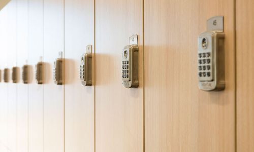 Ahm Lockers