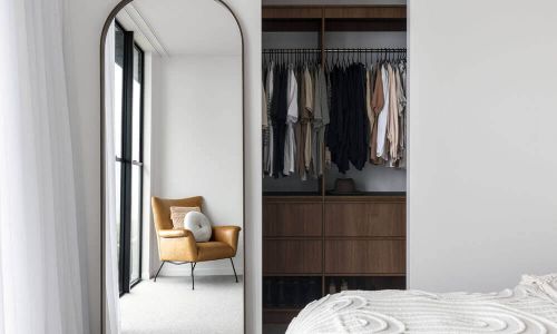 keira white room and clothing cabinet