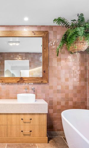 Washroom with Bathtub