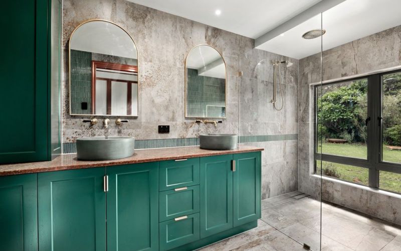 bathroom in a classic and green theme design