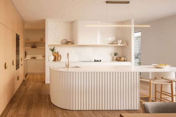 San Clemente Kitchen with White and Earthy Rattan features