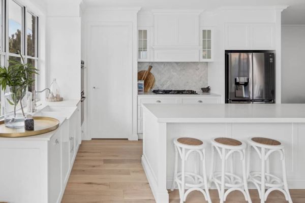 Bingara Kitchen with White Finish Cabinetry 